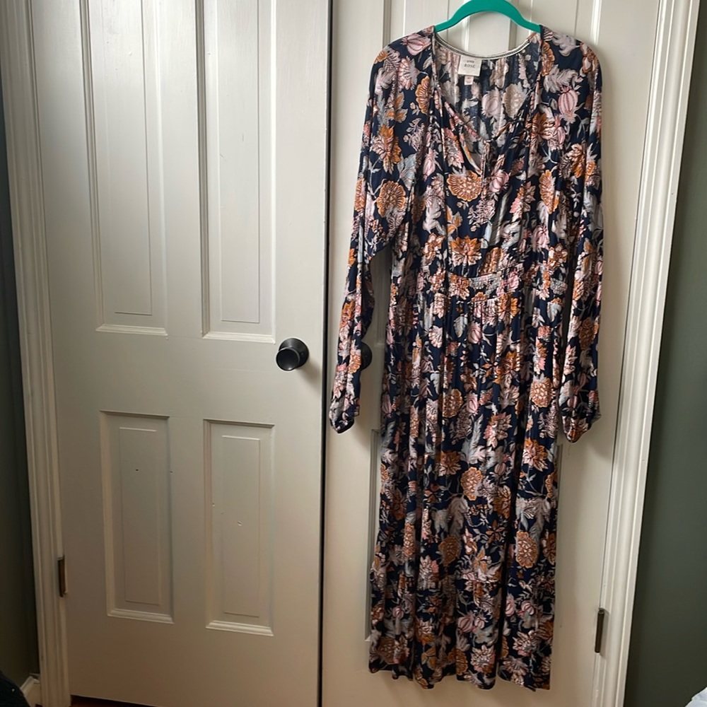 Knox rose maxi dress unworn